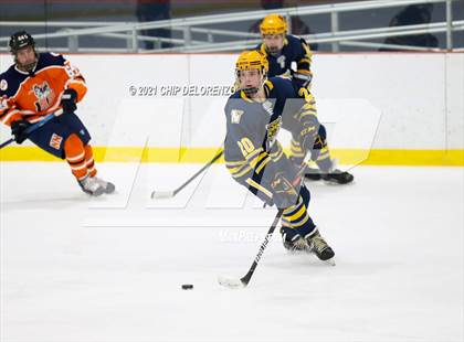 Thumbnail 1 in Neuqua Valley vs Naperville North  photogallery.