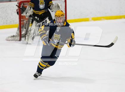 Thumbnail 2 in Neuqua Valley vs Naperville North  photogallery.