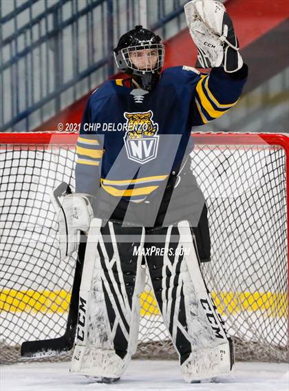 Thumbnail 3 in Neuqua Valley vs Naperville North  photogallery.