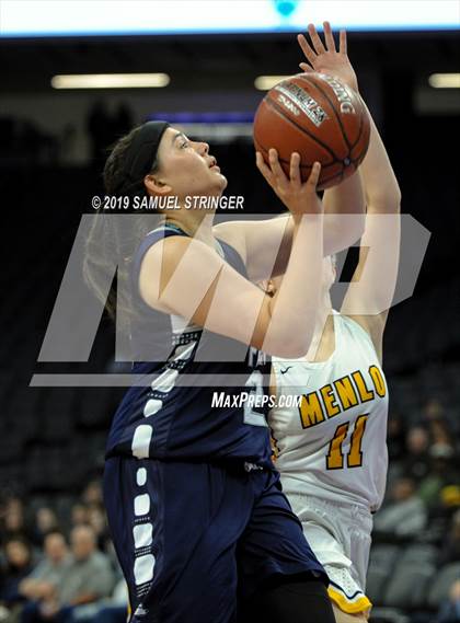 Thumbnail 3 in Menlo School vs. Rolling Hills Prep (CIF State D2 Final) photogallery.