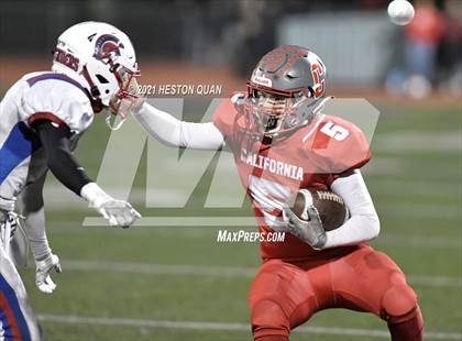Thumbnail 2 in Faith Baptist @ California School for the Deaf-Riverside (CIF-SS D2 8-Man Final) photogallery.