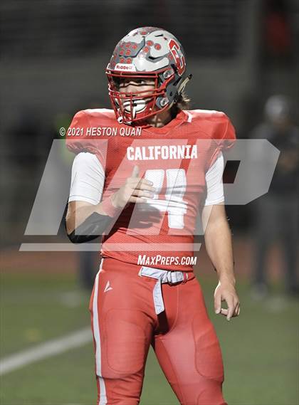 Thumbnail 2 in Faith Baptist @ California School for the Deaf-Riverside (CIF-SS D2 8-Man Final) photogallery.