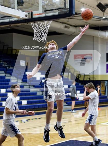 Thumbnail 2 in Leo @ Norwell photogallery.