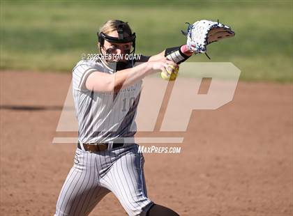 Thumbnail 3 in Saint Francis vs. Marina (Michelle Carew Classic) photogallery.