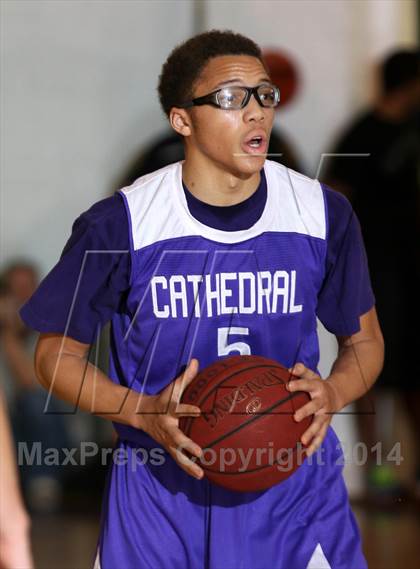 Thumbnail 2 in Cantwell-Sacred Heart vs. Cathedral  photogallery.