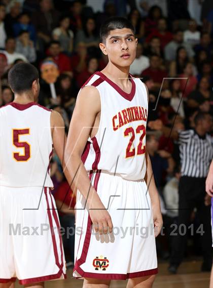 Thumbnail 3 in Cantwell-Sacred Heart vs. Cathedral  photogallery.