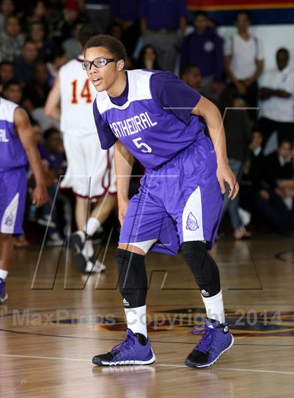 Thumbnail 1 in Cantwell-Sacred Heart vs. Cathedral  photogallery.