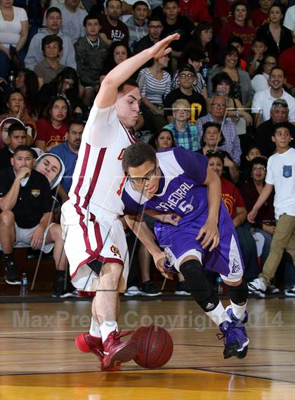 Thumbnail 3 in Cantwell-Sacred Heart vs. Cathedral  photogallery.