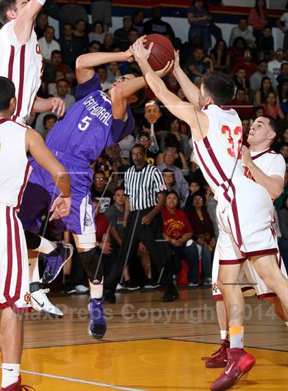 Thumbnail 3 in Cantwell-Sacred Heart vs. Cathedral  photogallery.