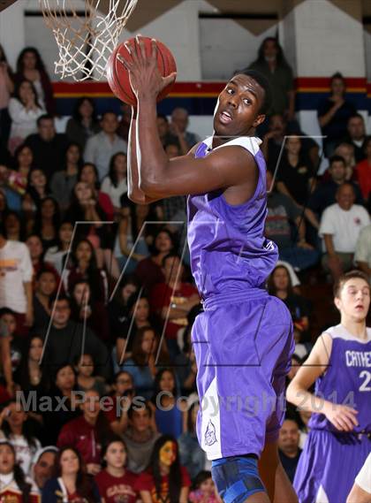 Thumbnail 2 in Cantwell-Sacred Heart vs. Cathedral  photogallery.