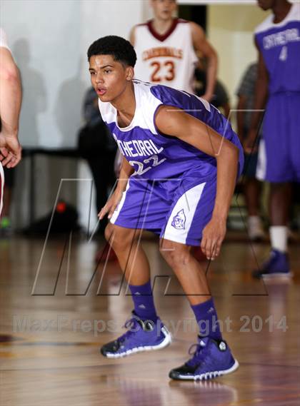 Thumbnail 2 in Cantwell-Sacred Heart vs. Cathedral  photogallery.