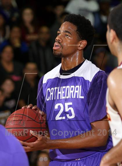 Thumbnail 2 in Cantwell-Sacred Heart vs. Cathedral  photogallery.