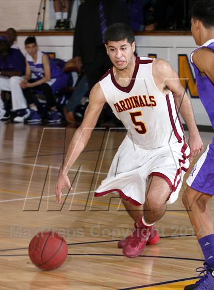 Thumbnail 1 in Cantwell-Sacred Heart vs. Cathedral  photogallery.