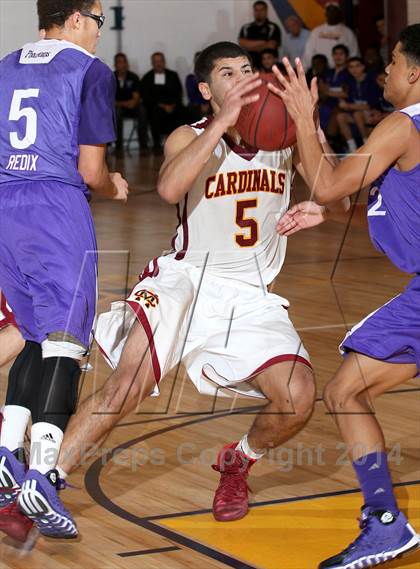 Thumbnail 2 in Cantwell-Sacred Heart vs. Cathedral  photogallery.