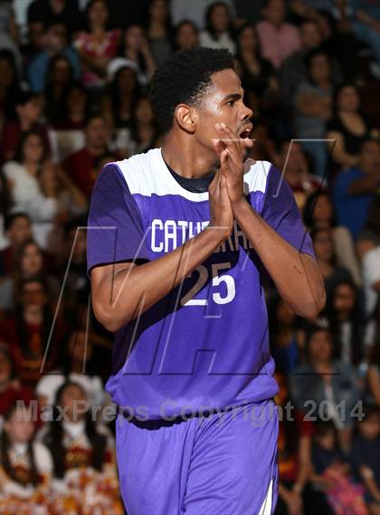 Thumbnail 3 in Cantwell-Sacred Heart vs. Cathedral  photogallery.
