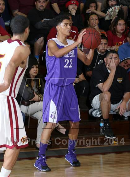 Thumbnail 1 in Cantwell-Sacred Heart vs. Cathedral  photogallery.