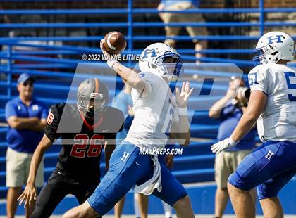 Thumbnail 2 in Ryle @ Highlands photogallery.