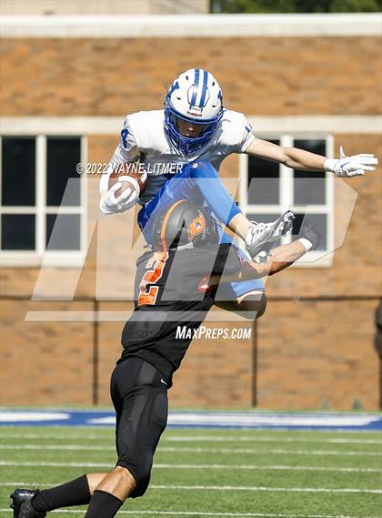 Thumbnail 3 in Ryle @ Highlands photogallery.