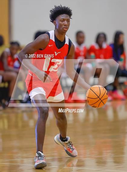 Thumbnail 2 in Washington vs  St. Anne-Pacelli (Lemon Street Classic) photogallery.