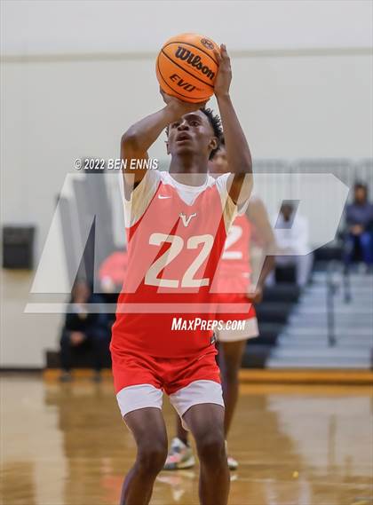 Thumbnail 1 in Washington vs  St. Anne-Pacelli (Lemon Street Classic) photogallery.