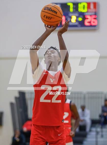 Thumbnail 3 in Washington vs  St. Anne-Pacelli (Lemon Street Classic) photogallery.