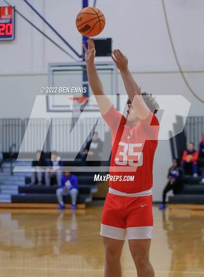 Thumbnail 1 in Washington vs  St. Anne-Pacelli (Lemon Street Classic) photogallery.