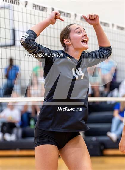 Thumbnail 3 in Richmond @ Pinecrest photogallery.