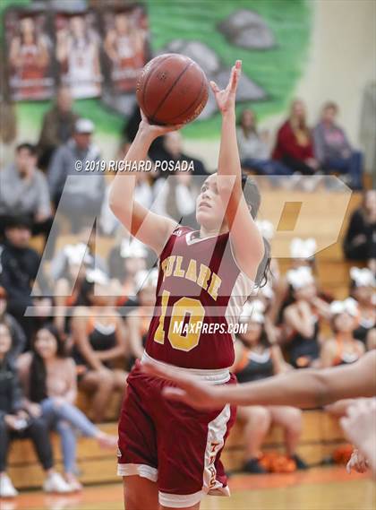Thumbnail 2 in Tulare Union vs. Selma (CIF DIII Semifinal) photogallery.