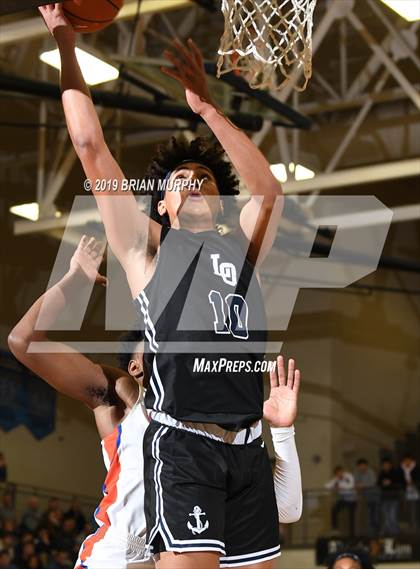 Thumbnail 1 in Lake Oswego vs. Bishop Gorman (Les Schwab Invitational) photogallery.