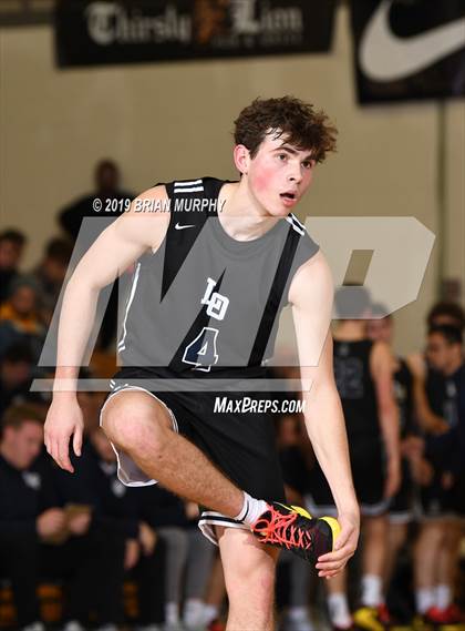 Thumbnail 1 in Lake Oswego vs. Bishop Gorman (Les Schwab Invitational) photogallery.