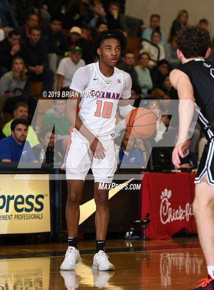 Thumbnail 3 in Lake Oswego vs. Bishop Gorman (Les Schwab Invitational) photogallery.