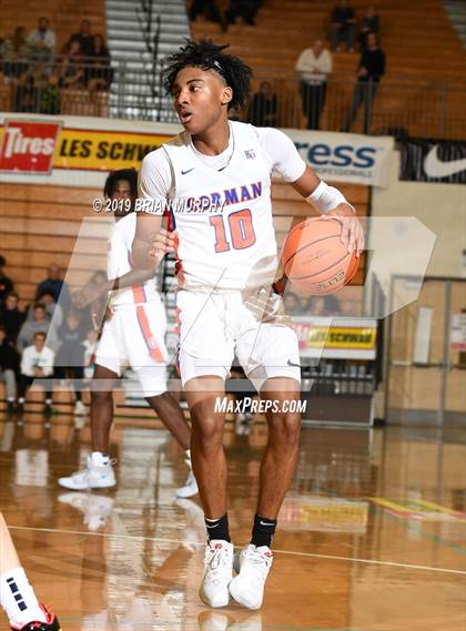 Thumbnail 1 in Lake Oswego vs. Bishop Gorman (Les Schwab Invitational) photogallery.