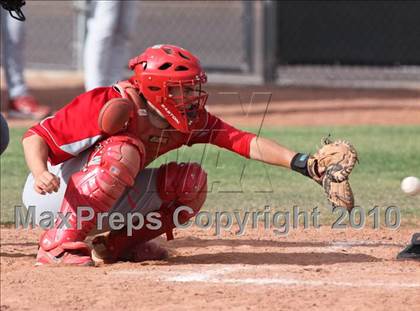 Thumbnail 3 in Chaparral @ North Canyon photogallery.