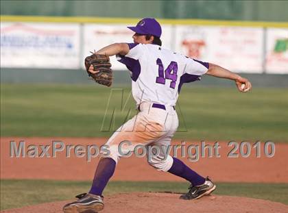 Thumbnail 2 in Chaparral @ North Canyon photogallery.