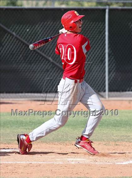 Thumbnail 1 in Chaparral @ North Canyon photogallery.