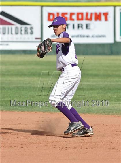 Thumbnail 3 in Chaparral @ North Canyon photogallery.
