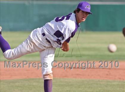 Thumbnail 3 in Chaparral @ North Canyon photogallery.