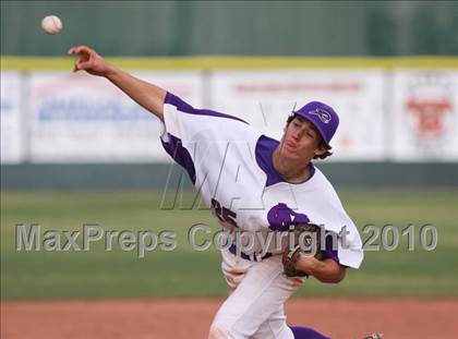 Thumbnail 3 in Chaparral @ North Canyon photogallery.