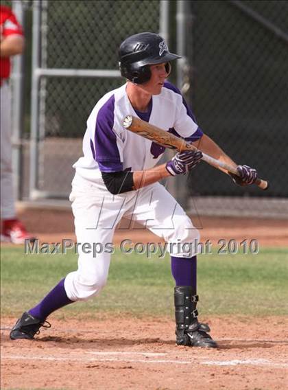 Thumbnail 3 in Chaparral @ North Canyon photogallery.