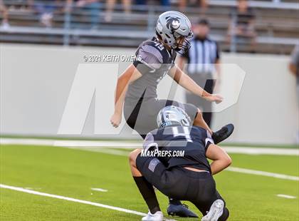 Thumbnail 2 in Hebron @ Guyer photogallery.