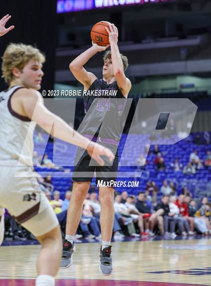 Thumbnail 2 in Flatonia vs. LaPoynor (UIL 2A Basketball State Semifinal) photogallery.