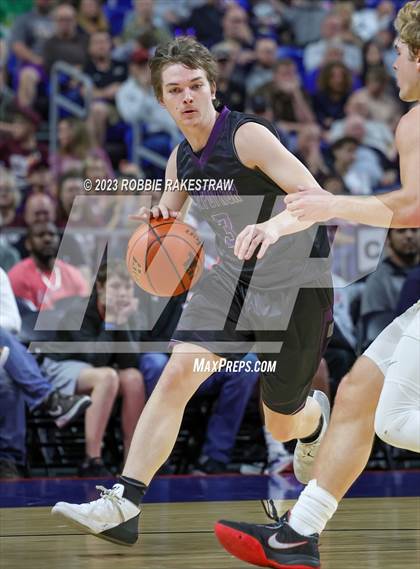 Thumbnail 3 in Flatonia vs. LaPoynor (UIL 2A Basketball State Semifinal) photogallery.