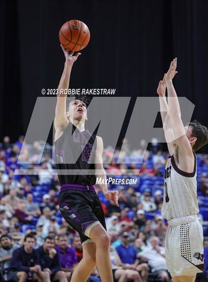 Thumbnail 1 in Flatonia vs. LaPoynor (UIL 2A Basketball State Semifinal) photogallery.