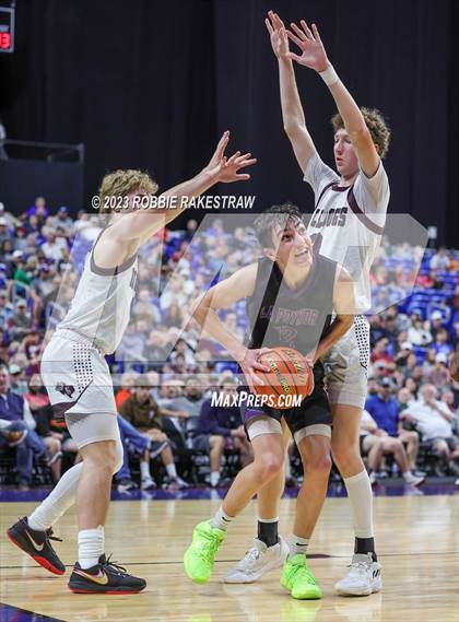 Thumbnail 3 in Flatonia vs. LaPoynor (UIL 2A Basketball State Semifinal) photogallery.