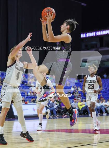 Thumbnail 3 in Flatonia vs. LaPoynor (UIL 2A Basketball State Semifinal) photogallery.