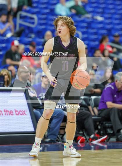 Thumbnail 1 in Flatonia vs. LaPoynor (UIL 2A Basketball State Semifinal) photogallery.