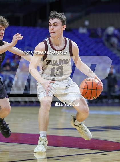 Thumbnail 2 in Flatonia vs. LaPoynor (UIL 2A Basketball State Semifinal) photogallery.