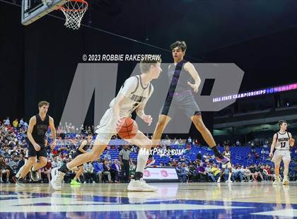 Thumbnail 2 in Flatonia vs. LaPoynor (UIL 2A Basketball State Semifinal) photogallery.