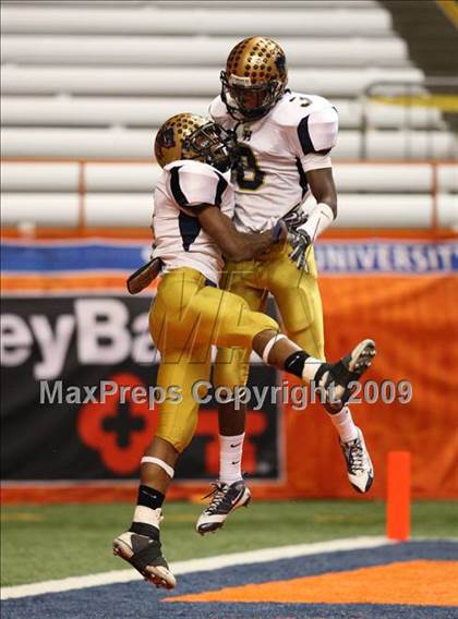 Thumbnail 1 in Sweet Home vs. Burnt Hills-Ballston Lake (NYSPHSAA Class A Final) photogallery.