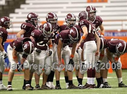 Thumbnail 2 in Sweet Home vs. Burnt Hills-Ballston Lake (NYSPHSAA Class A Final) photogallery.
